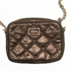Michael kors mini quilted silver crossbody bag